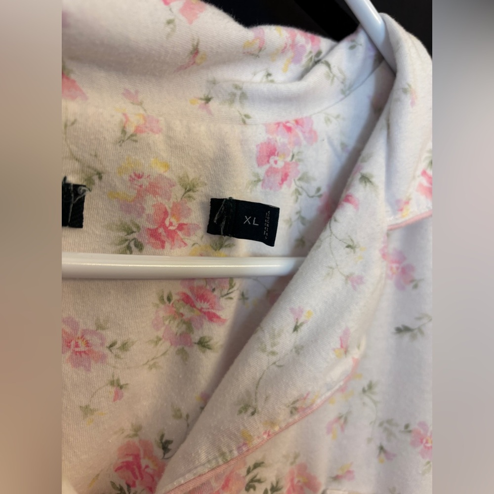 Lauren Ralph Lauren Ivory & Pink Floral Pajama Set Women’s XL Knit Button Up - Picture 5 of 13